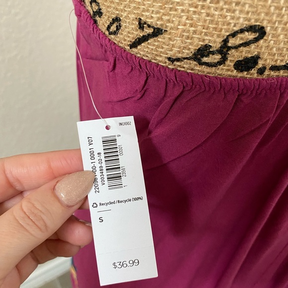 Old Navy floral maxi dress. - Picture 5 of 5